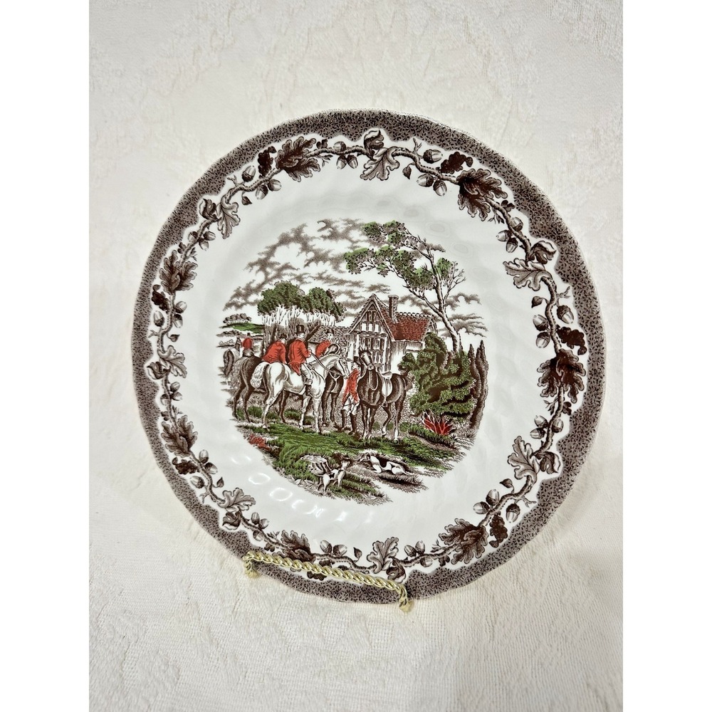 VTG Churchill Country Life 'The Meet'  Decorative Dinner Plate England 10 inches
